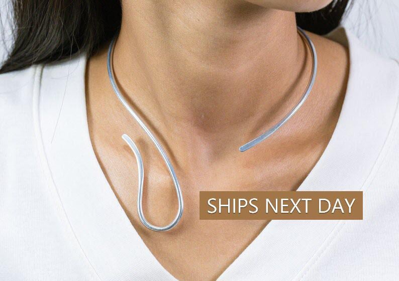 Minimalist Neck Cuff, Collar Choker Necklace, Statement Necklace, Adjustable Choker Collar Gift for Her
