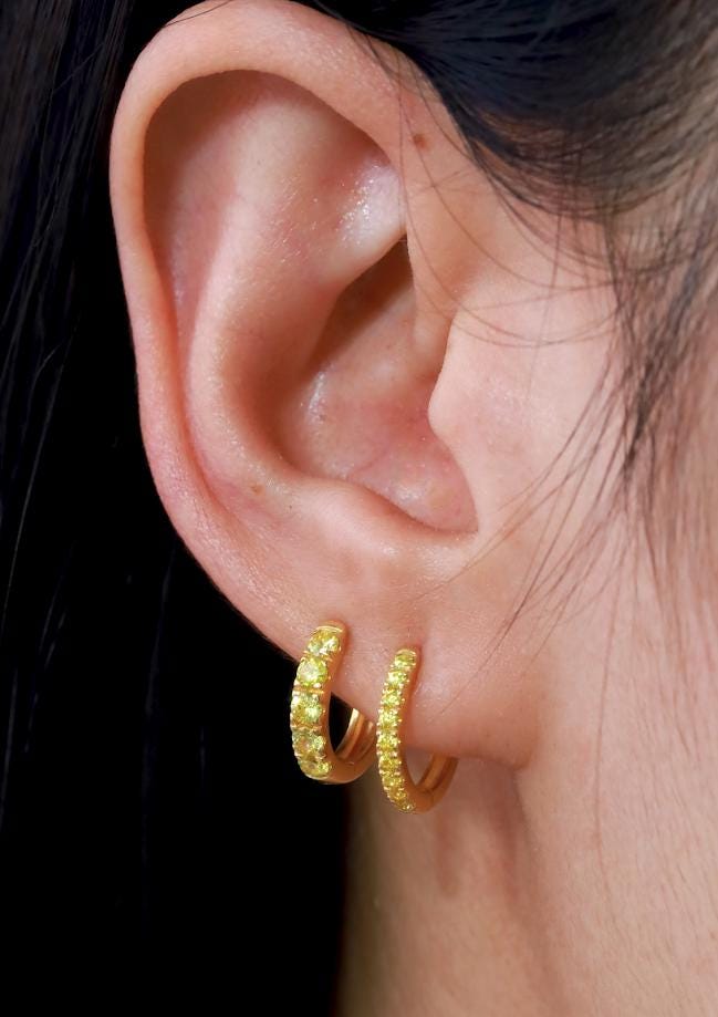 Five Stones Peridot Hoop Earring, August Birthstone Gifts, Huggie Hoops, Minimal Hoop Earring, In Stock