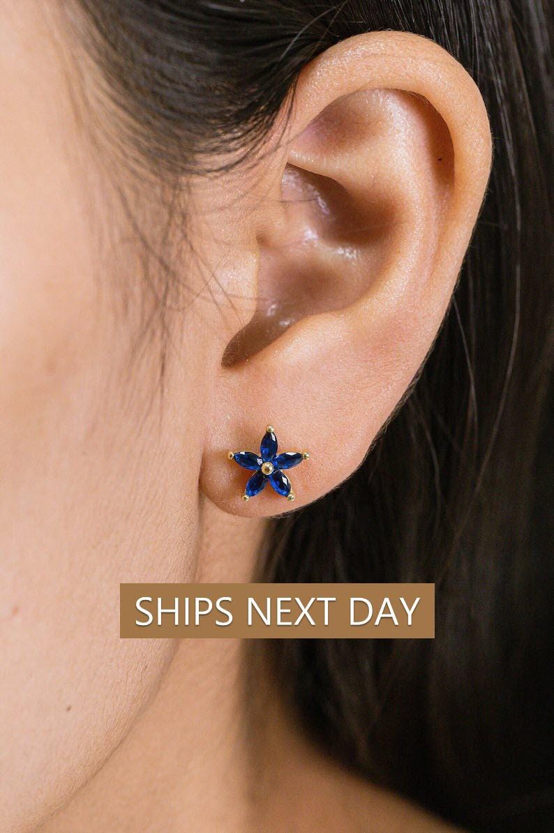 Blue Sapphire Earrings Five Stone Flower Studs September Birthstone Earrings Minimalist Earrings Gift for Her Last Minute Gifts