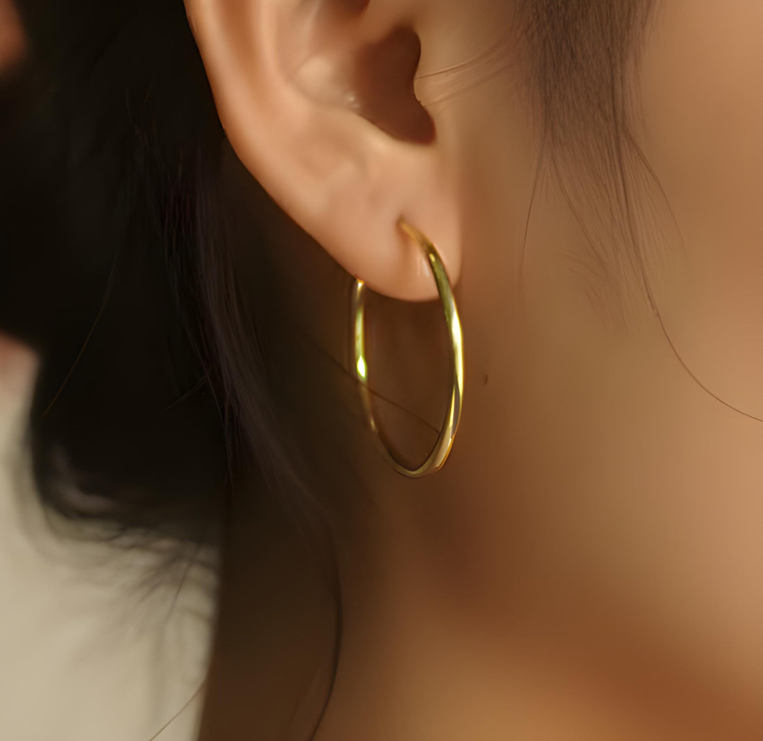 Gold Hoop Earrings / Minimalist Hoops / 25 MM Lightweight Hoop Earrings / Endless Hoop Earrings