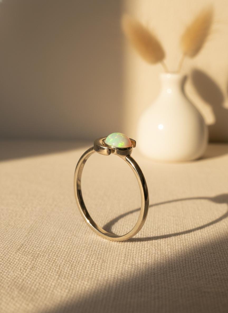 Crescent Moon Opal Ring, 18K Gold Plated White Fire Opal Ring Celestial Space Gift for Her, Best Friend Gift, Crescent Moon Jewelry