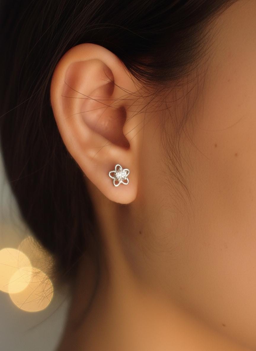 Flower Stud Earrings / 925 Sterling Silver Flower Earrings / Diamonds Minimalist Earrings / Bridesmaid Gift