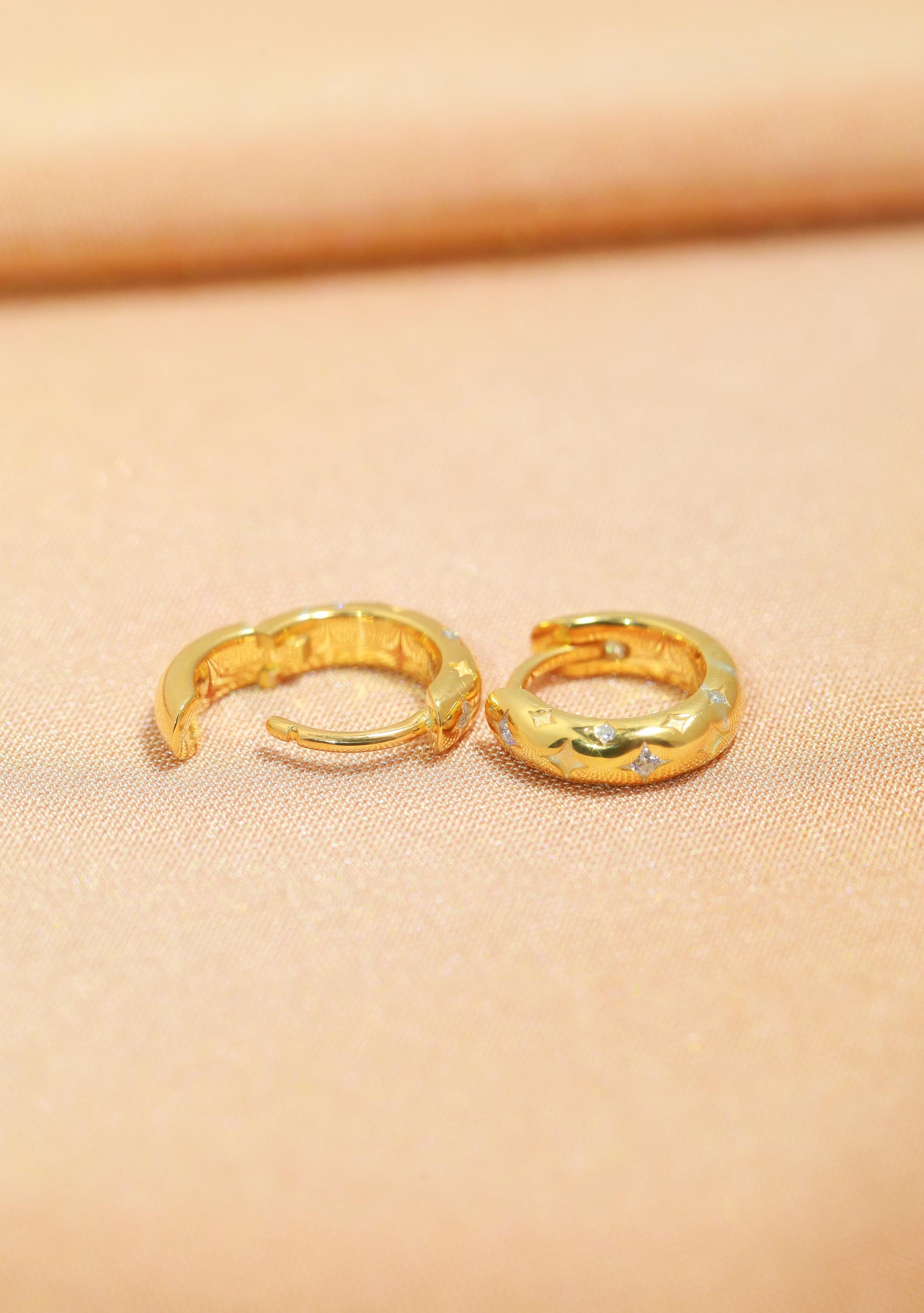 Celestial Huggie Hoop Earrings, 18K Gold Star Huggies for Women, Minimalist Hoop Earrings