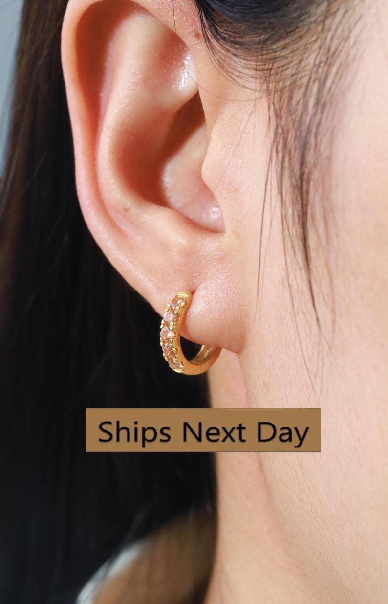 Five Stones Citrine Hoop Earring, November Birthstone Gifts, Huggie Hoops, Minimal Hoop Earring, Holiday Gift for Her