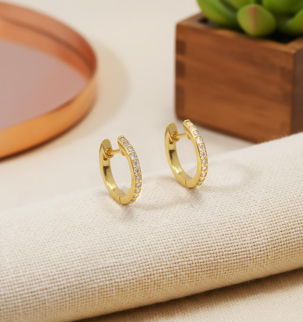 8mm Moissanite Huggie Hoop Earrings, Minimalist Hoop Earring Gift for Women, Huggies Hoop, Bridal Wedding Earrings