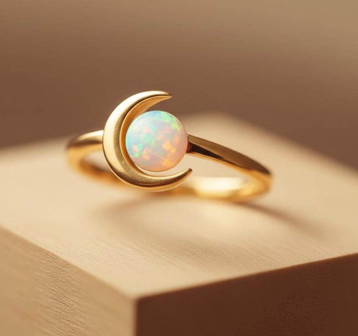Crescent Moon Opal Ring, 18K Gold Plated White Fire Opal Ring Celestial Space Gift for Her, Best Friend Gift, Crescent Moon Jewelry
