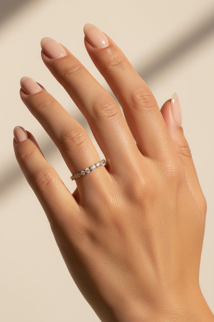 Moissanite Wedding Band, Single Prong Moissanite Stackable Ring, 1.8mm 2.0mm 2.2mm Moissanite Matching Ring, Gift for Her