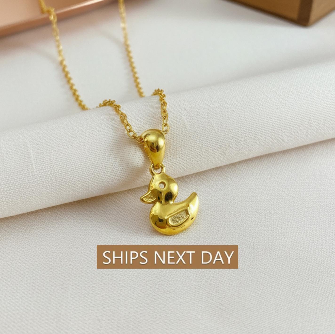 Duck Necklace / Duck Charm Pendant / Bird Lover Gift / Best Friend Gift / Hunting Gifts