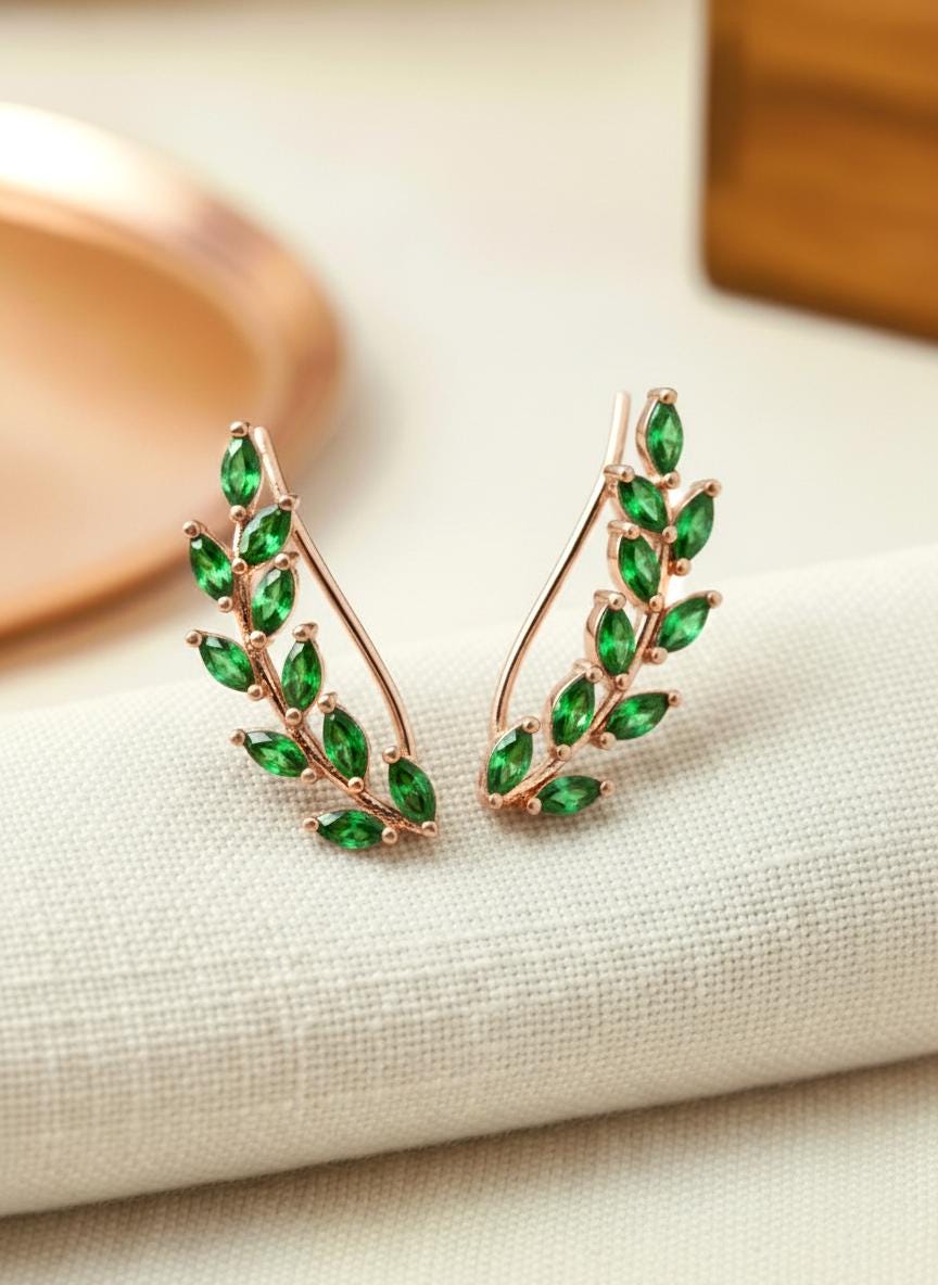 Emerald Earring Climber / Marquise Ear Crawlers Earrings / Ear Climber Earrings / Bridesmaid Gift / May Birthstones / Valentine's Day Gift