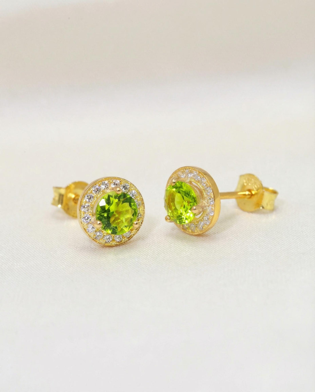 Peridot Halo Stud Earrings / Minimalist Earrings Gift for Women / Everyday Earring / August Birthstone Gift / Classic Earrings / In Stock