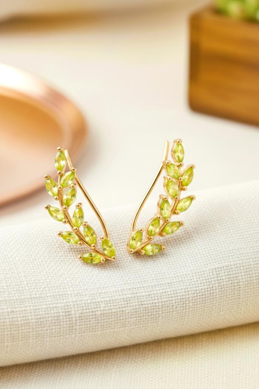 Peridot Earring Climber / Marquise Ear Crawlers Earrings / Ear Climber Earrings / Bridesmaid Gift / August Birthstones