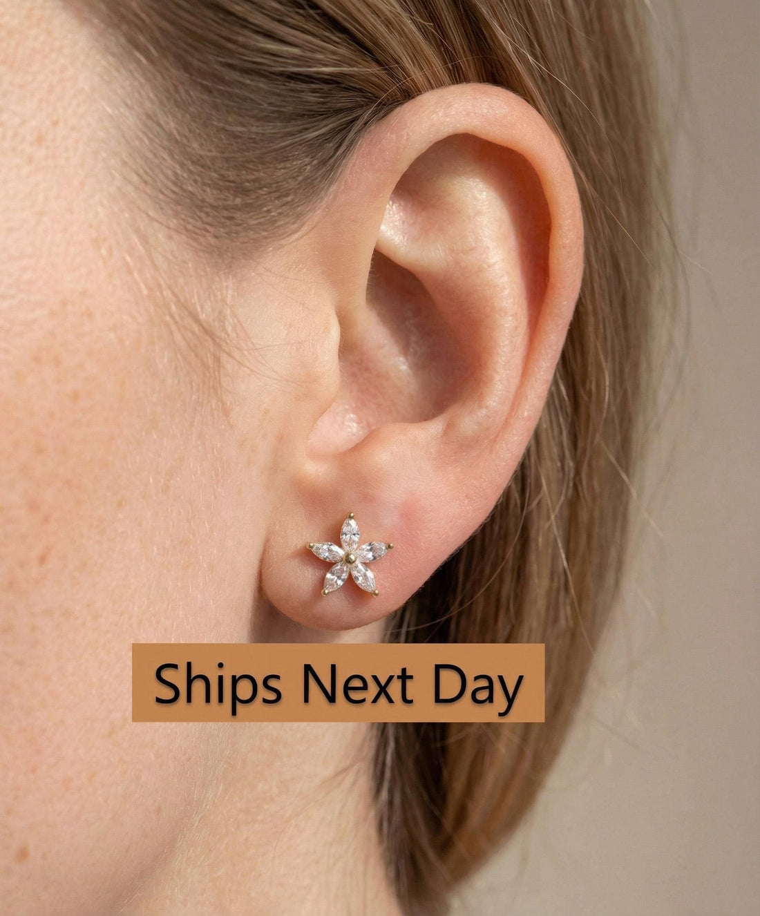 Marquise Stud Earrings / Marquise Cut Diamo2nd Earrings / Minimalist Flower Earrings / Bridesmaid Gifts / Holiday Gift for Her