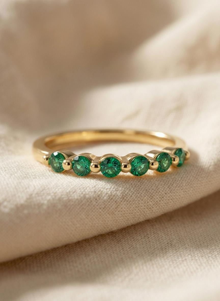 Emerald Bubble Wedding Band, 14K Gold May Birthstone Ring, Green Gemstone Half Eternity Stacking Band, Anniversary Ring for Her