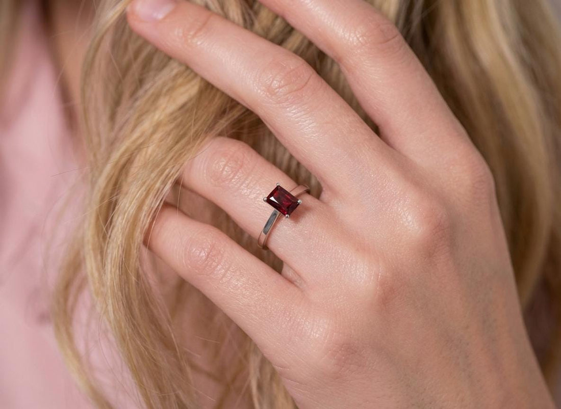 Emerald Cut Garnet Ring, Solitaire Engagement Ring, Minimalist Promise Ring for Her, January Birthstone