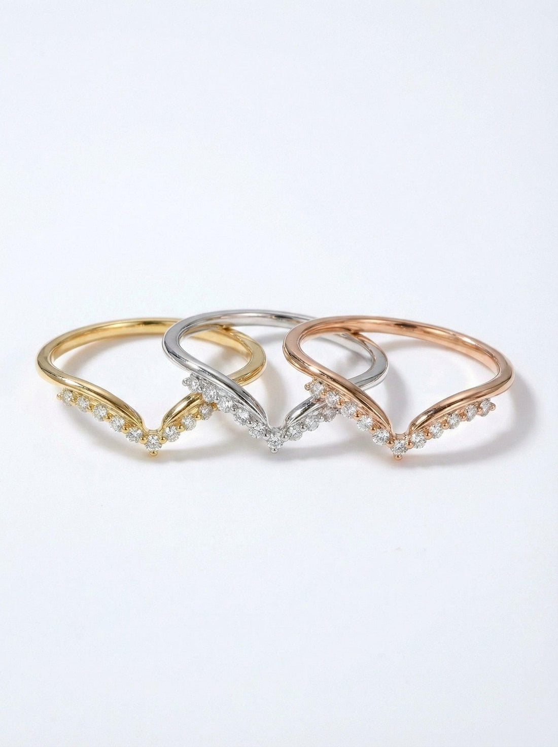 Delicate Moissanite Curved Wedding Band, Curve Stacking Ring, Matching Wedding Ring Gift for Women, Crown Ring