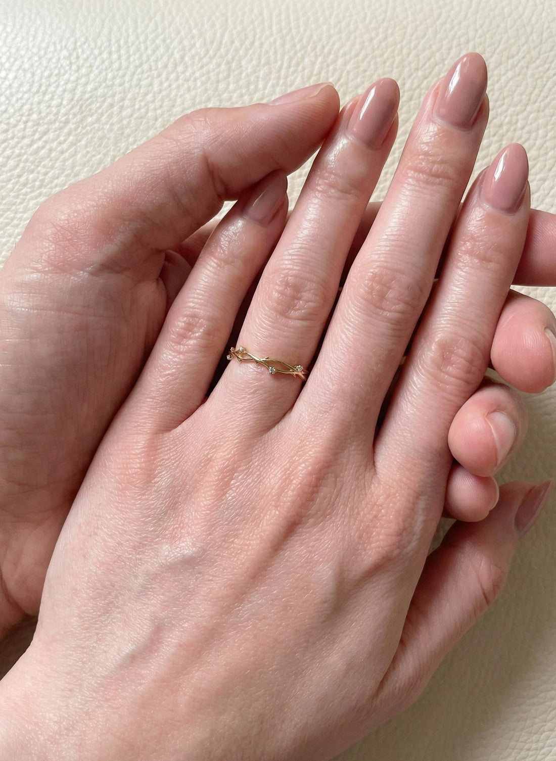 Delicate Diamond Twig Ring, Twist Branch Ring, Nature Inspired Dainty Stackable Band, Wedding Ring for Women