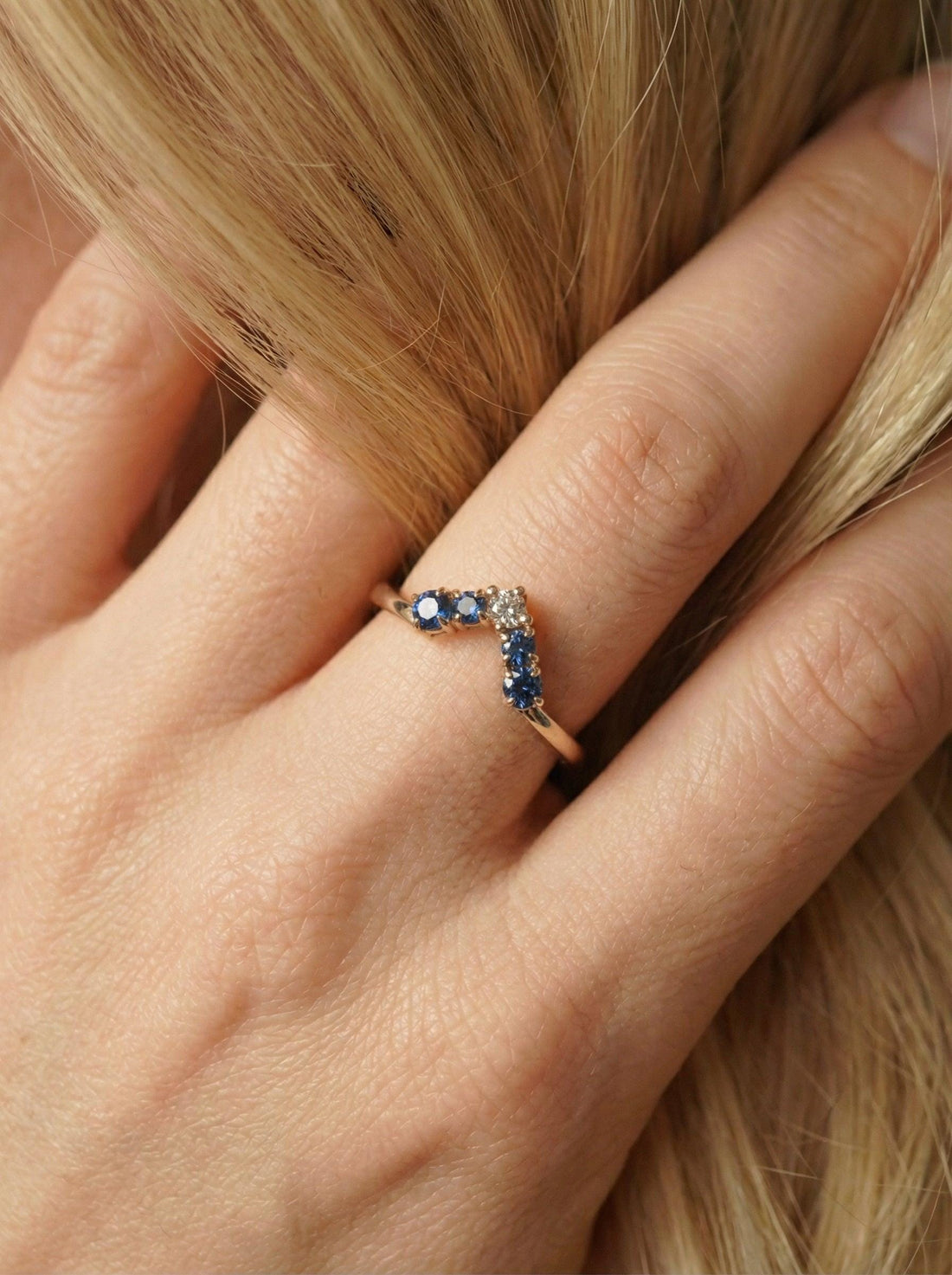 Blue Sapphire Engagement Ring Set, Vintage Pear Cut Bridal Ring, Antique Curved Wedding Band, September Birthstone Set for Her