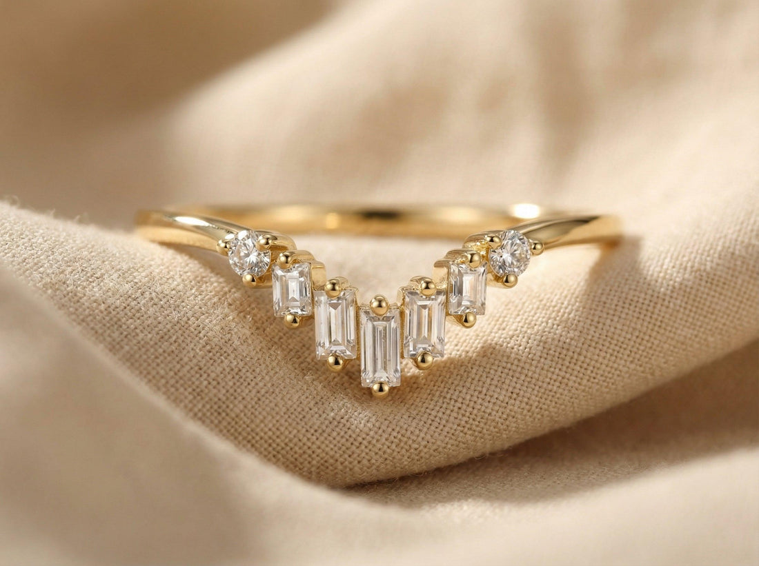 Chevron Moissanite Wedding Band, Vintage Chevron Stacking Ring, Baguette & Round Moissanite Ring for Women
