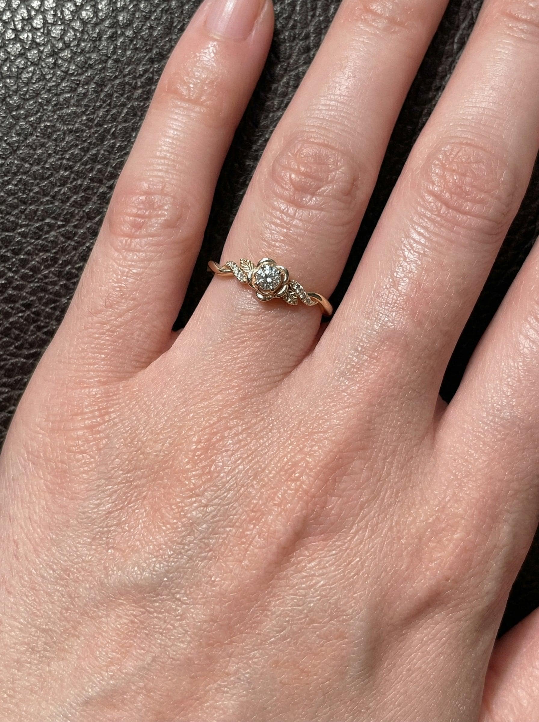 Flower Moissanite Engagement Ring, Floral Twist Promising Ring for Women, Nature Inspired Leaf Wedding Ring