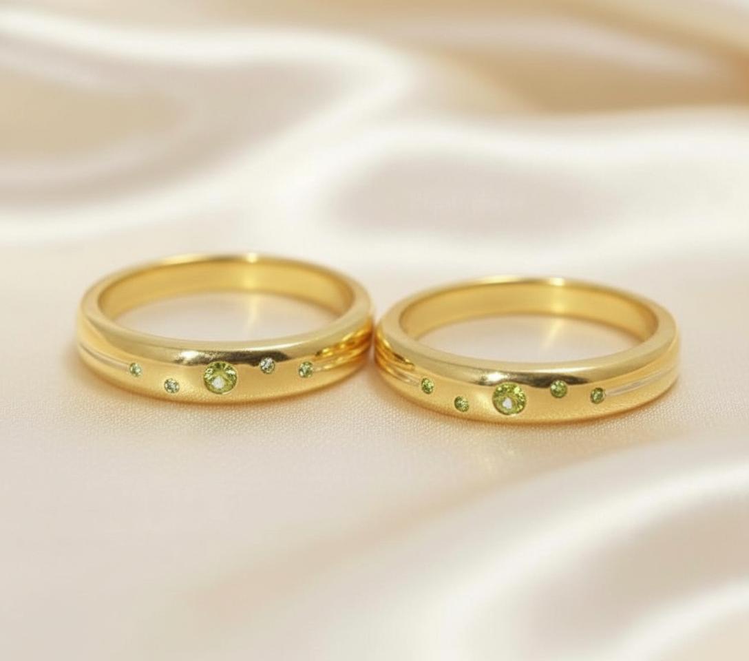Peridot Flush Set Band, August Birthstone Ring, Celestial Galaxy Stacking Ring, Dainty Green Gemstone Push Present for Her