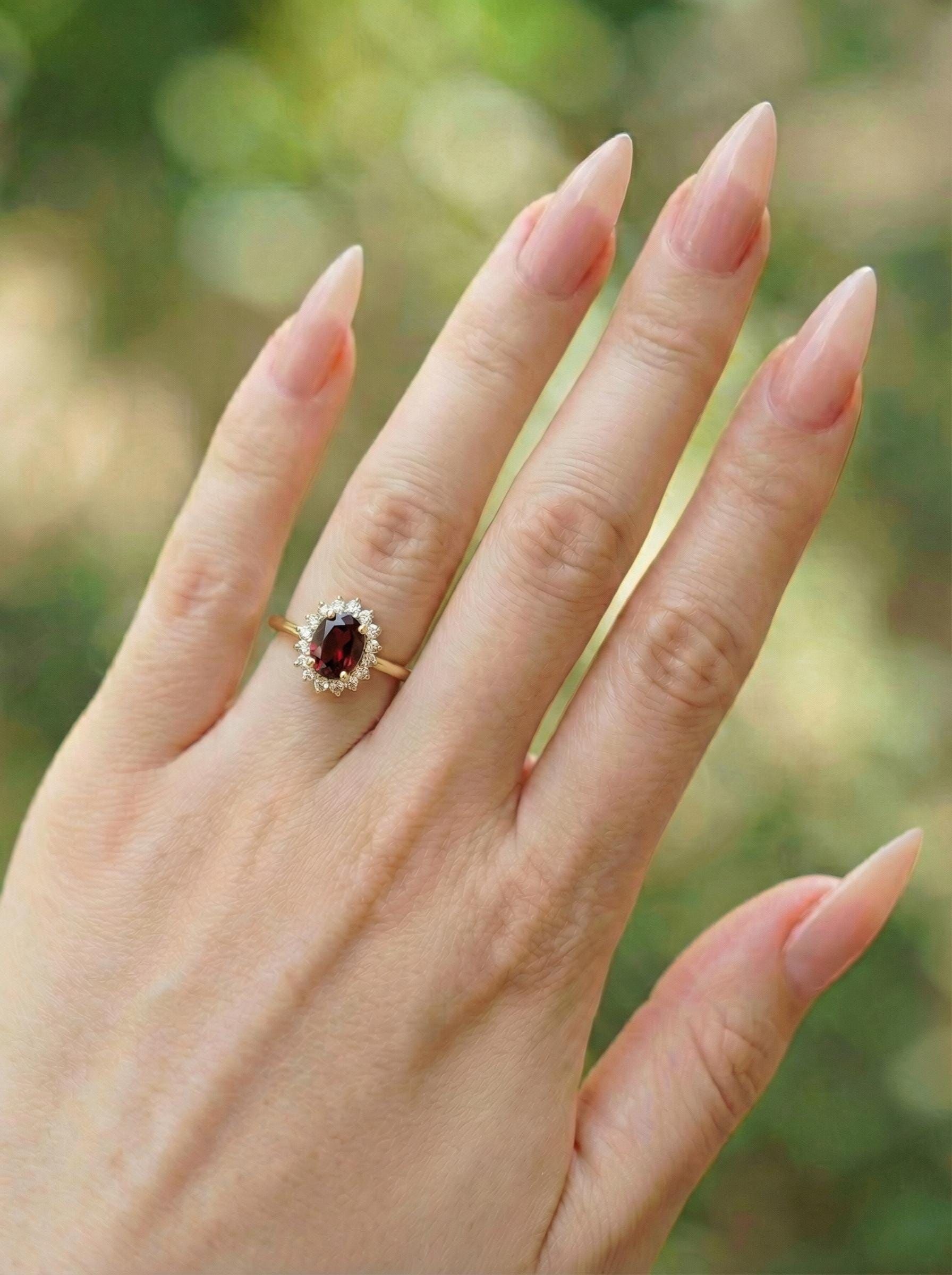 Garnet Wedding Band Ring Vintage Style Travel Ring For Women Oval Cut Deep Red Gemstone January Birthstone Jewelry Gift
