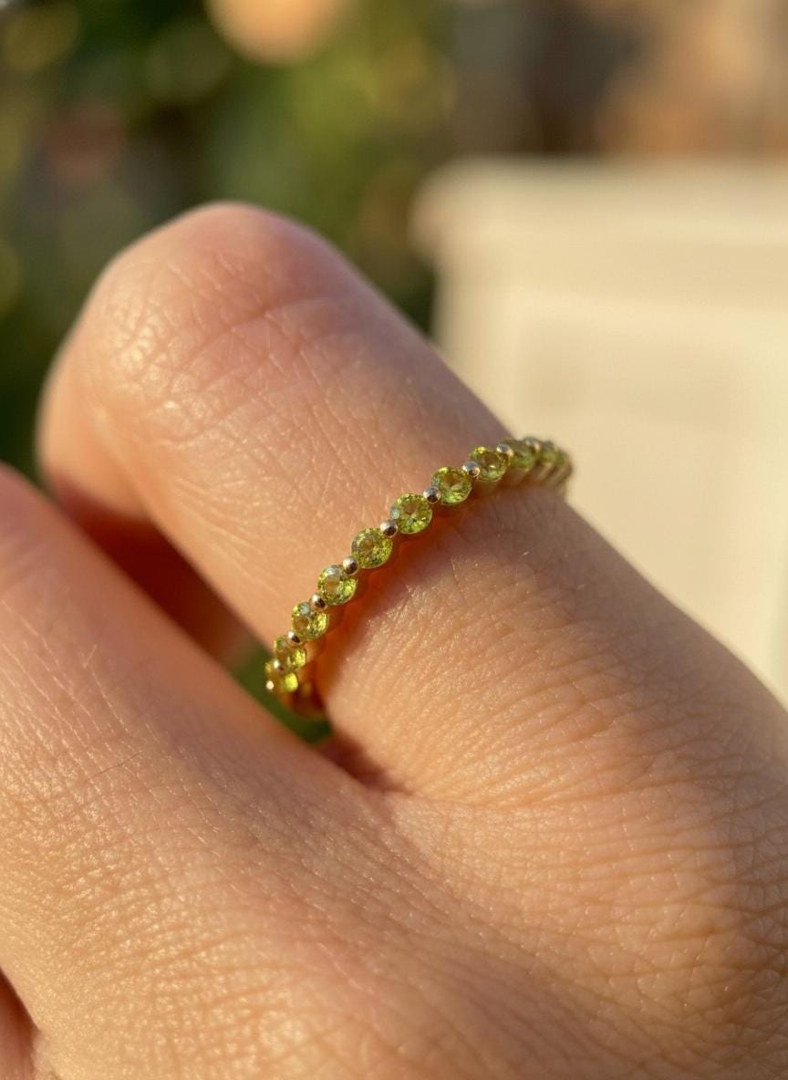 2.0 mm Single Prong Peridot Ring, August Birthstone, Half Eternity Stackable Band, Peridot Wedding Band, Stacking Ring