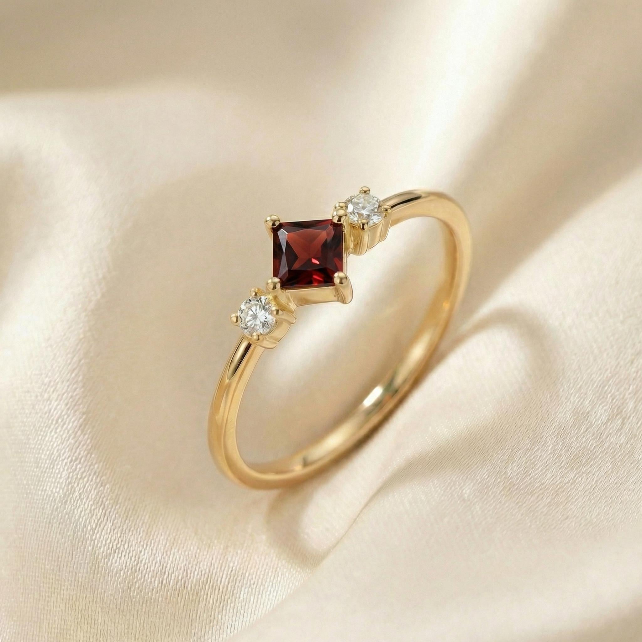 Garnet Promise Ring, January Birthstone Jewelry, Kite Cut Engagement Ring, Minimalist Three Stone Band, Dainty Gold Ring