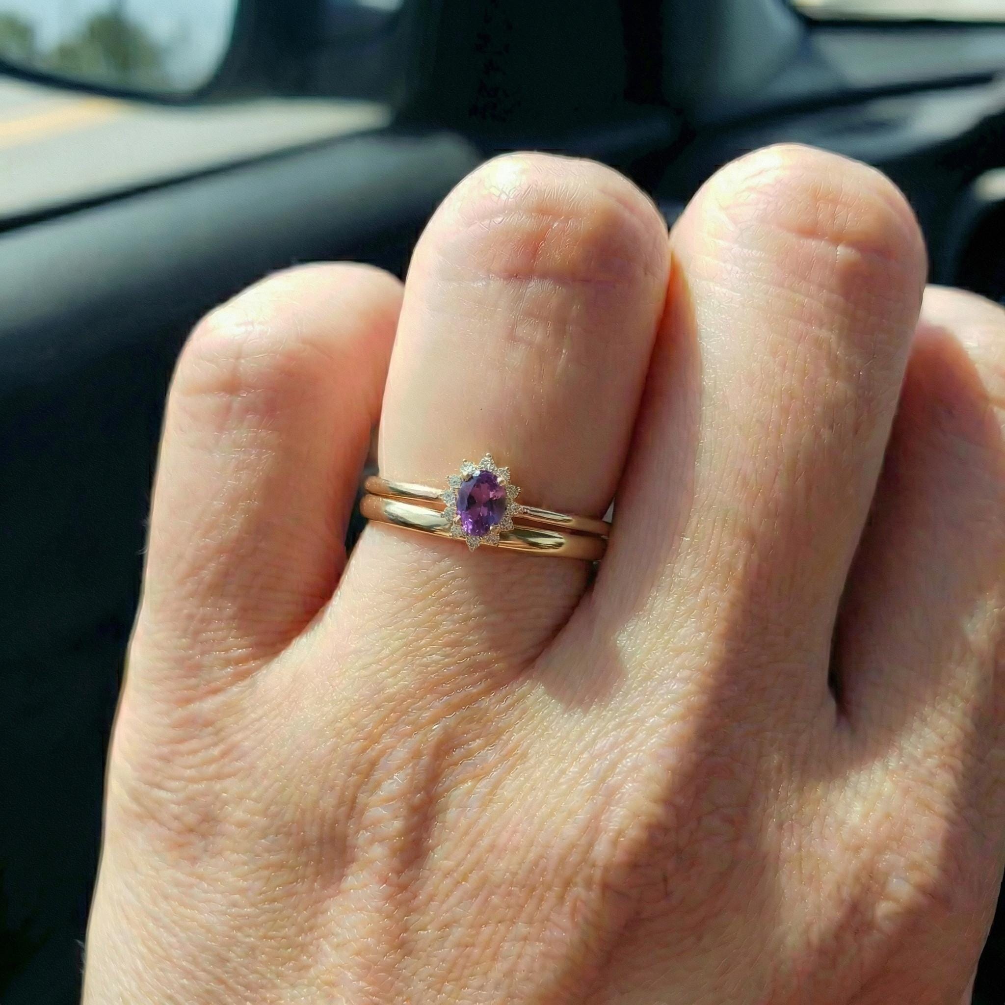 Oval Amethyst Halo Ring, 14K Solid Gold Amethyst Solitaire Ring, February Birthstone Ring, Dainty Gold Engagement Ring