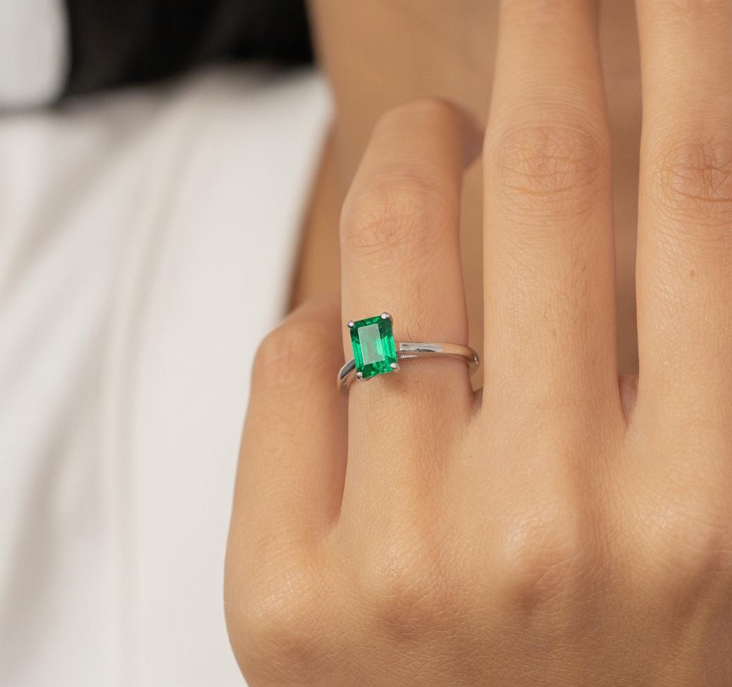 Emerald Engagement Ring Solitaire, Emerald Cut. Green Gemstone Promise Ring, Minimalist Art Deco Wedding Band