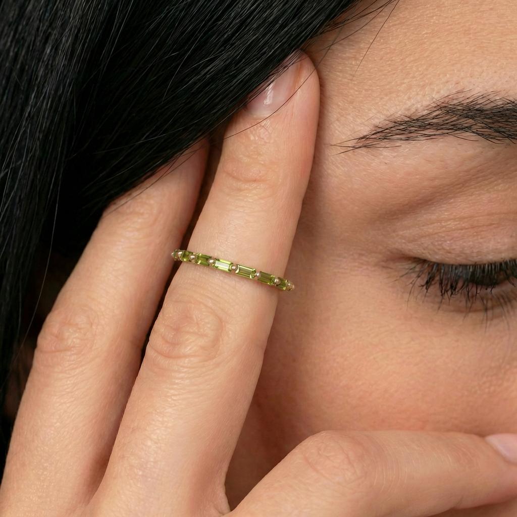 Baguette Peridot Wedding Ring, August Birthstone Ring, Half Eternity Baguette Peridot Ring, Vintage Promise Ring Gift for Her