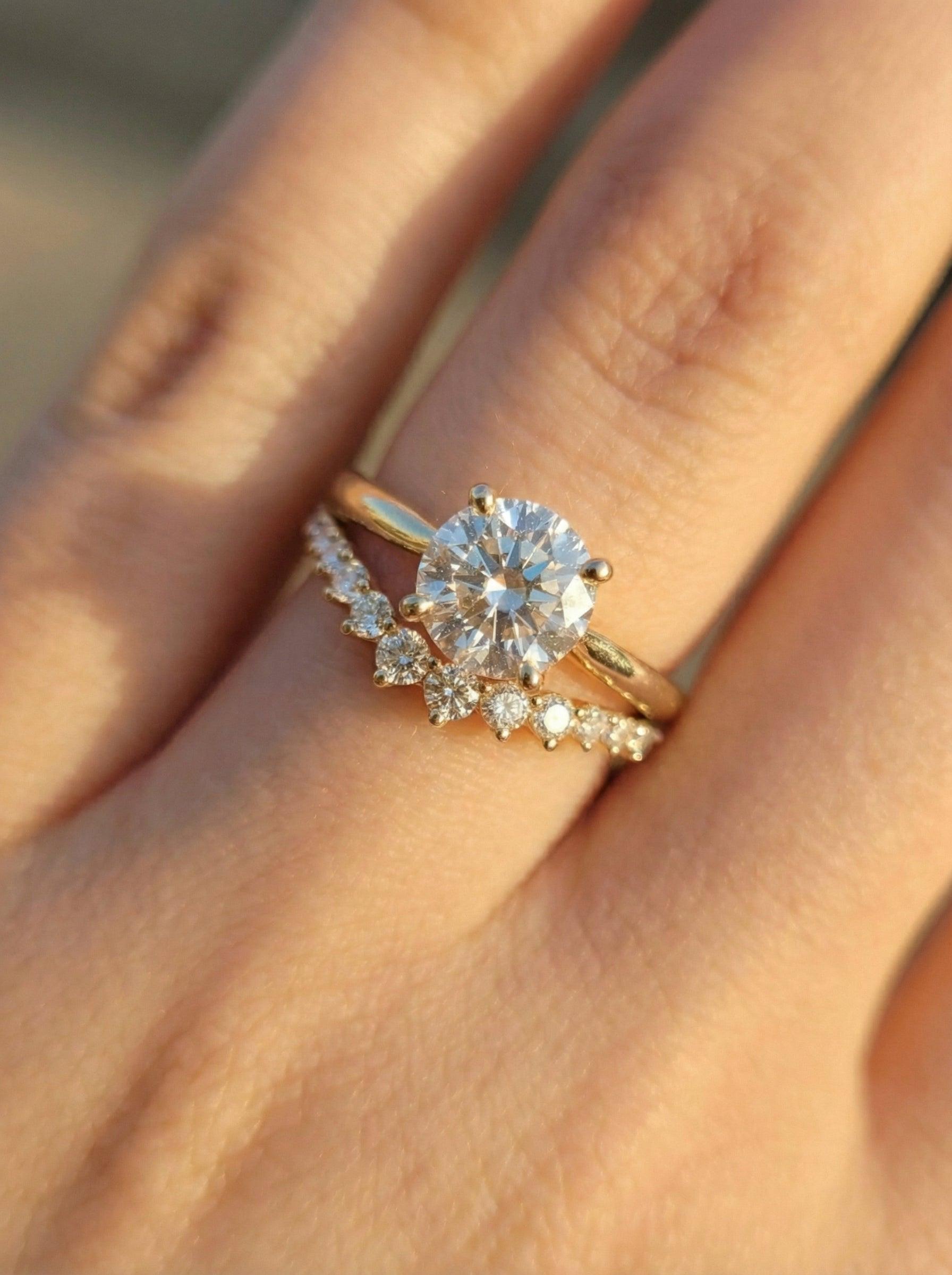 Moissanite Curved Wedding Band, Curved Stacking Ring, Moissanite Promise Ring for Women