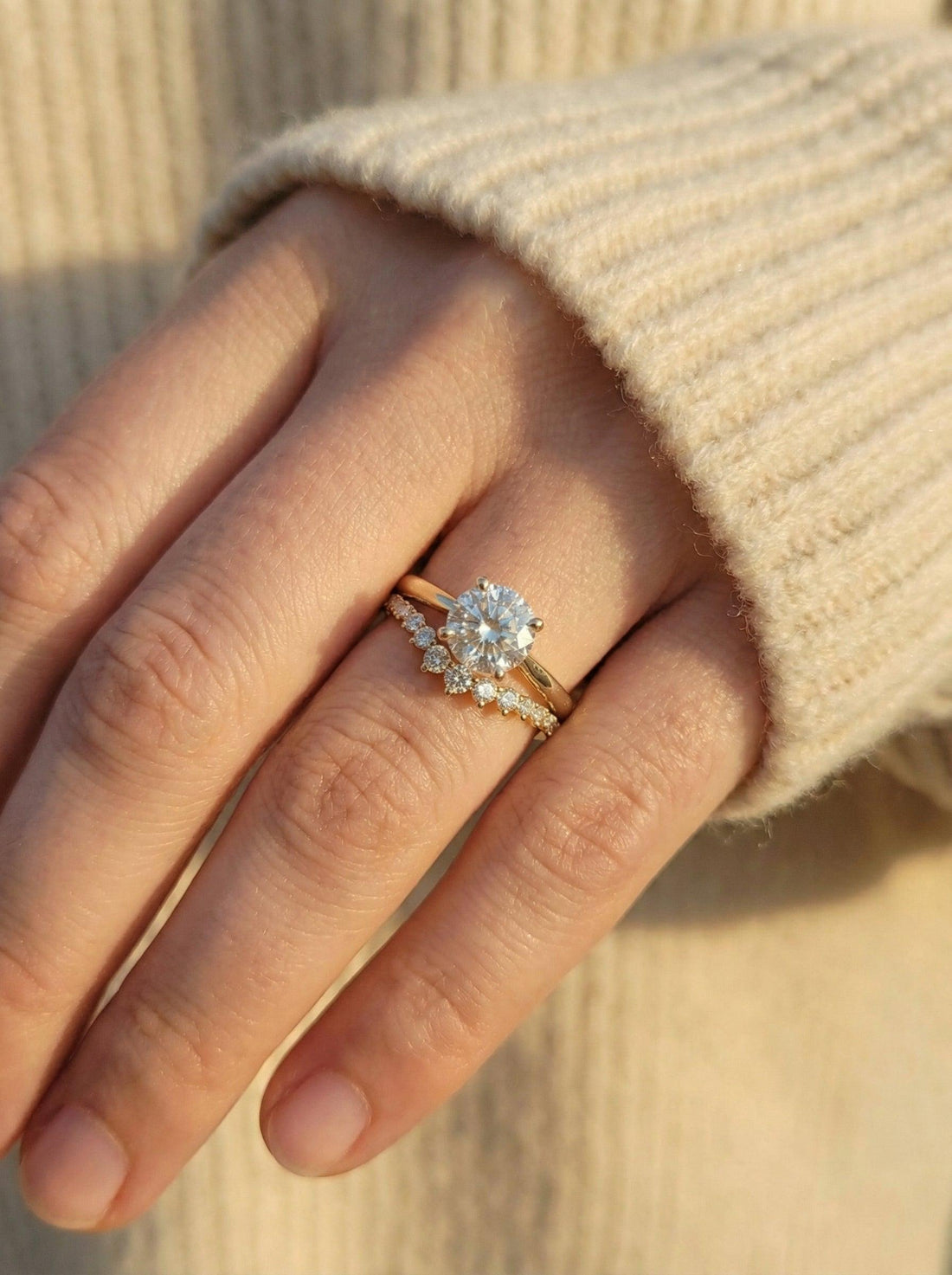 Moissanite Curved Wedding Band, Curved Stacking Ring, Moissanite Promise Ring for Women
