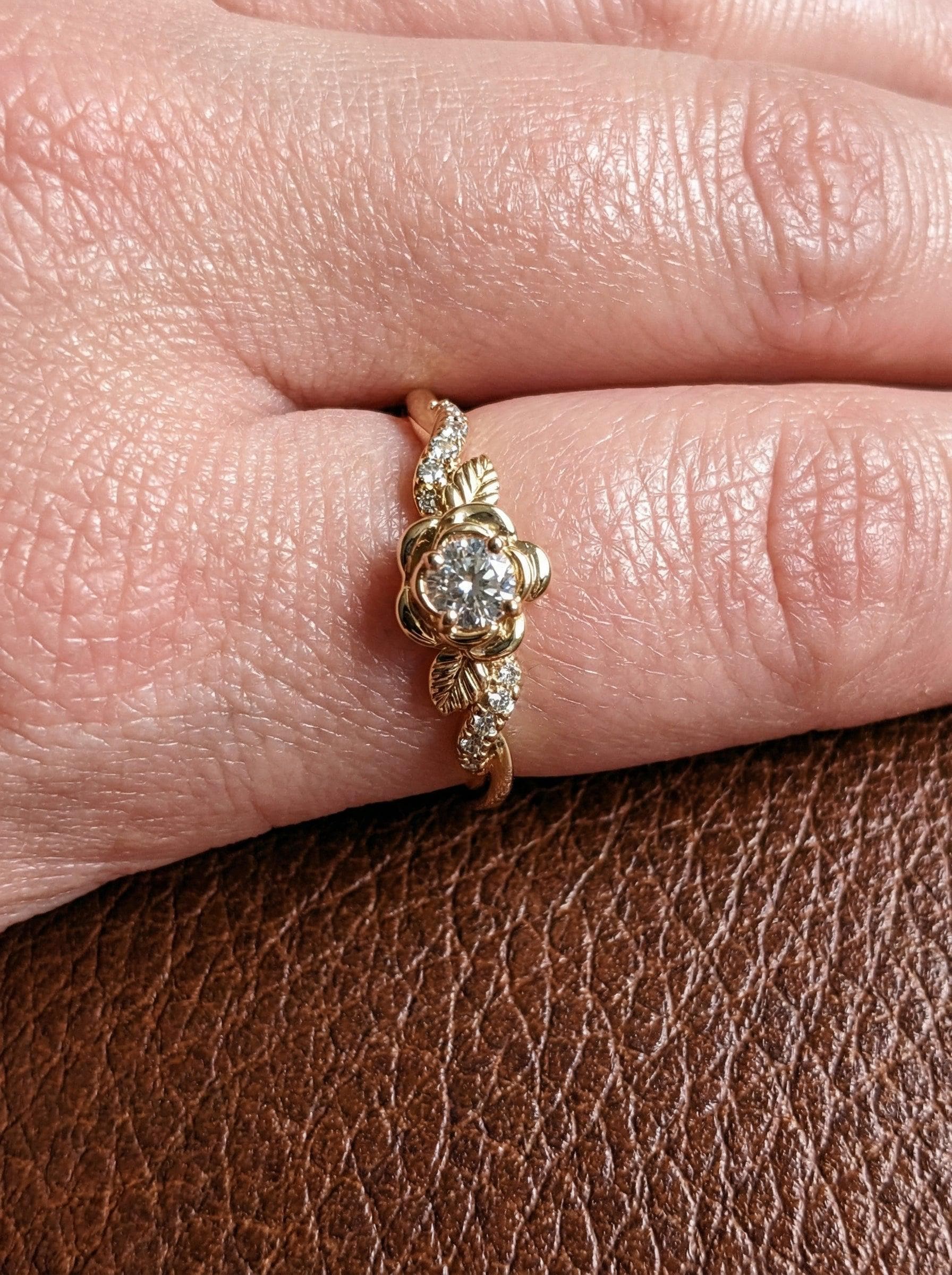 Flower Moissanite Engagement Ring, Floral Twist Promising Ring for Women, Nature Inspired Leaf Wedding Ring