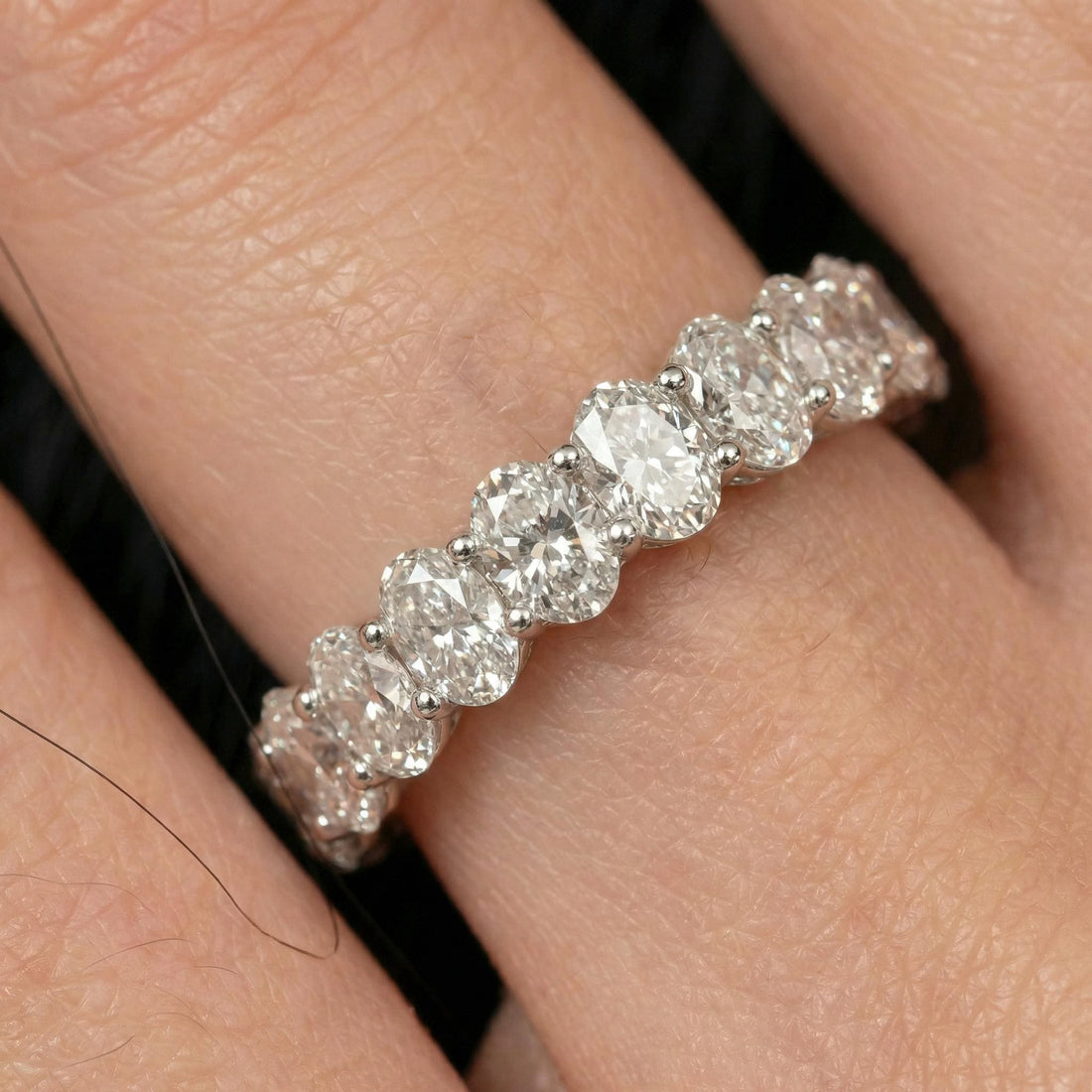 2.1CT Oval Moissanite Wedding Band, Shared Prong Moissanite Ring, Almost Eternity Ring, Classic Stackable April Birthstone Band