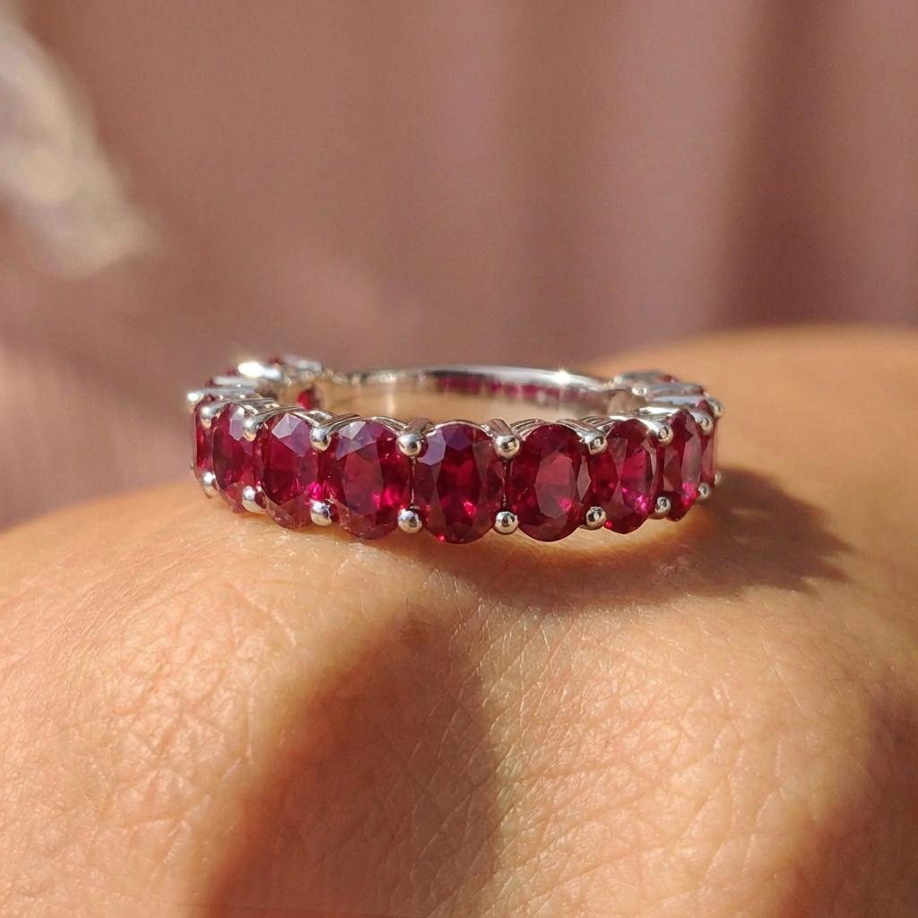 2.1CT Oval Ruby Wedding Band, Shared Prong Ruby Ring, Almost Eternity Ring, Classic Stackable July Birthstone Band