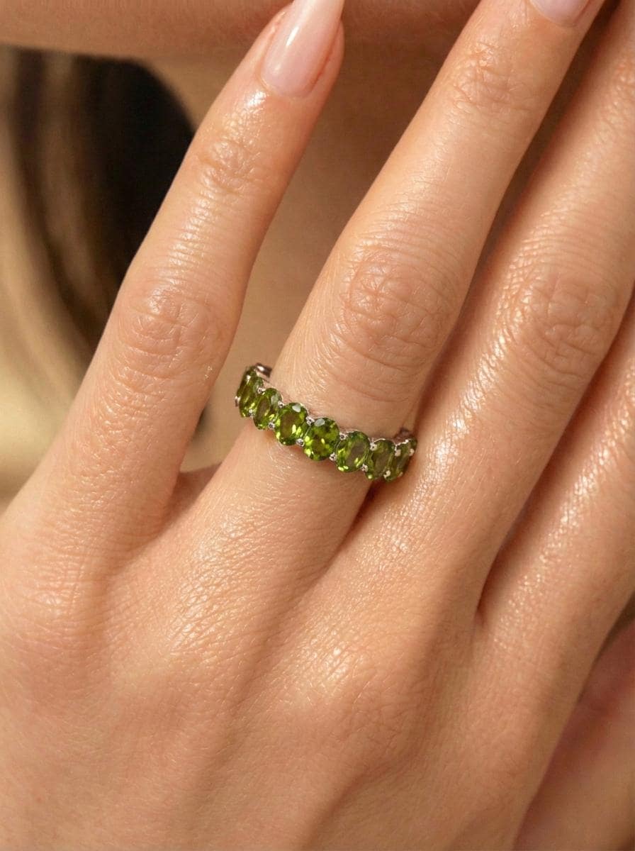 2.1CT Oval Peridot Wedding Band, Shared Prong Peridot Ring, Almost Eternity Ring, Classic Stackable August Birthstone Band