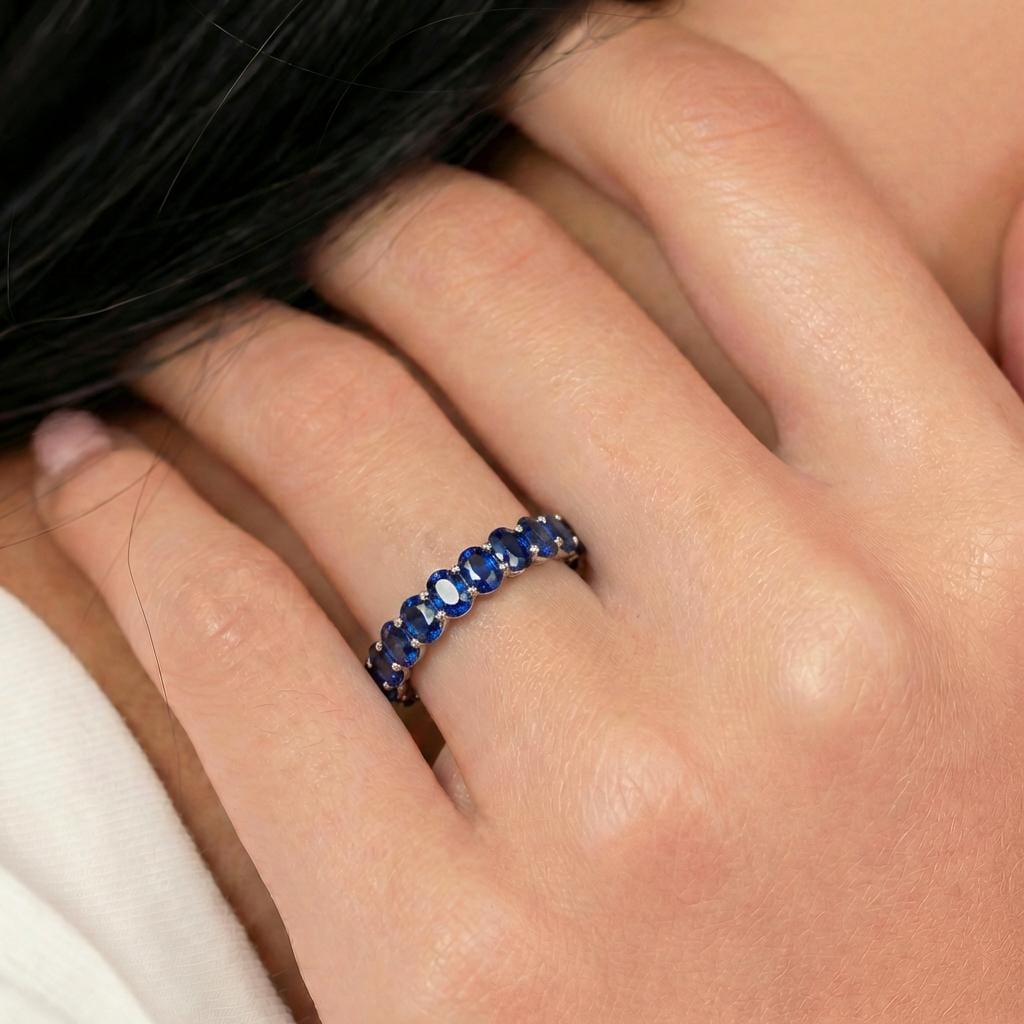 2.1CT Oval Blue Sapphire Wedding Band, Shared Prong Blue Sapphire Ring, Almost Eternity Ring, Classic Stackable September Birthstone Band
