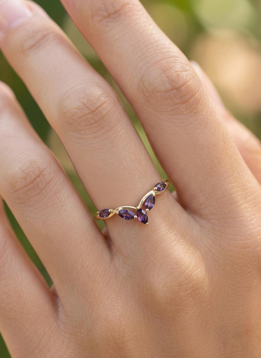 Curved Amethyst Marquise Cluster Band, 18K Gold February Birthstone V-Shaped Ring, Dainty Purple Amethyst Enhancer, Unique Minimalist