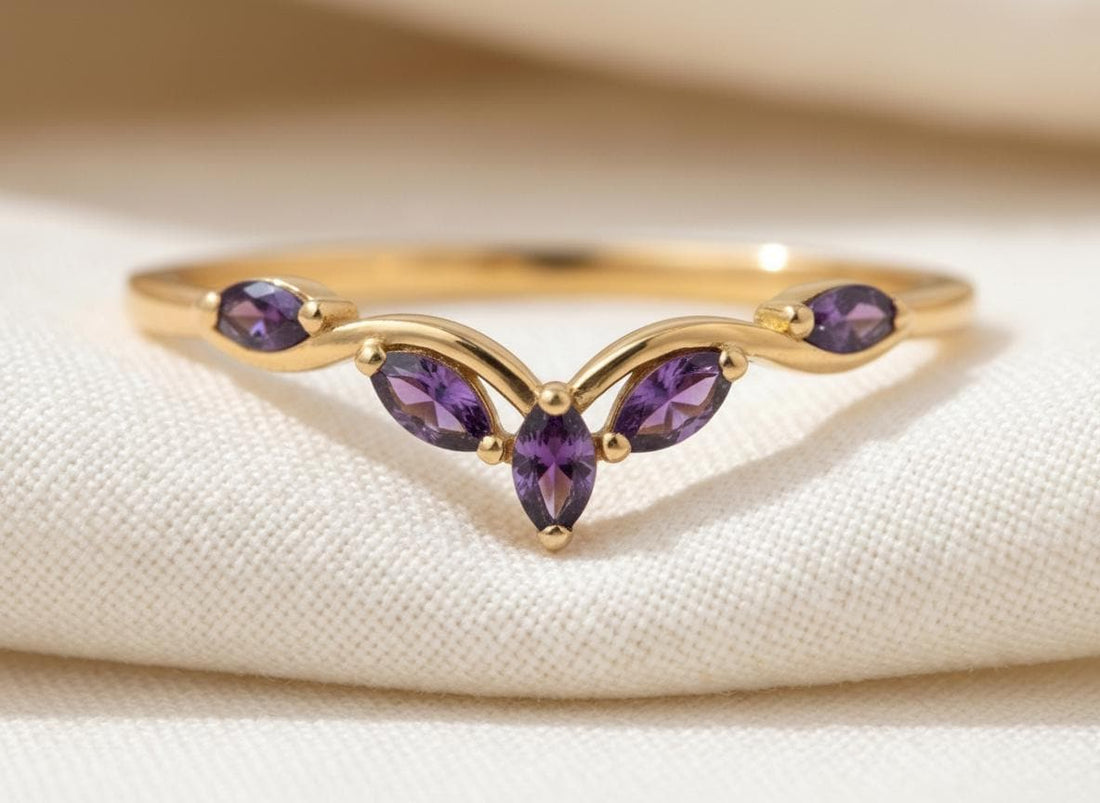 Curved Amethyst Marquise Cluster Band, 18K Gold February Birthstone V-Shaped Ring, Dainty Purple Amethyst Enhancer, Unique Minimalist