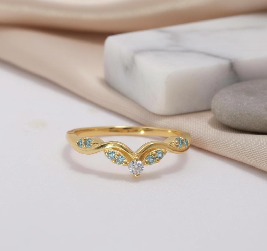Aquamarine Wedding Band Curved V Shape Ring Light Blue Gemstone Stacking Ring Sterling Silver Vine Twist Chevron March Birthstone Jewelry