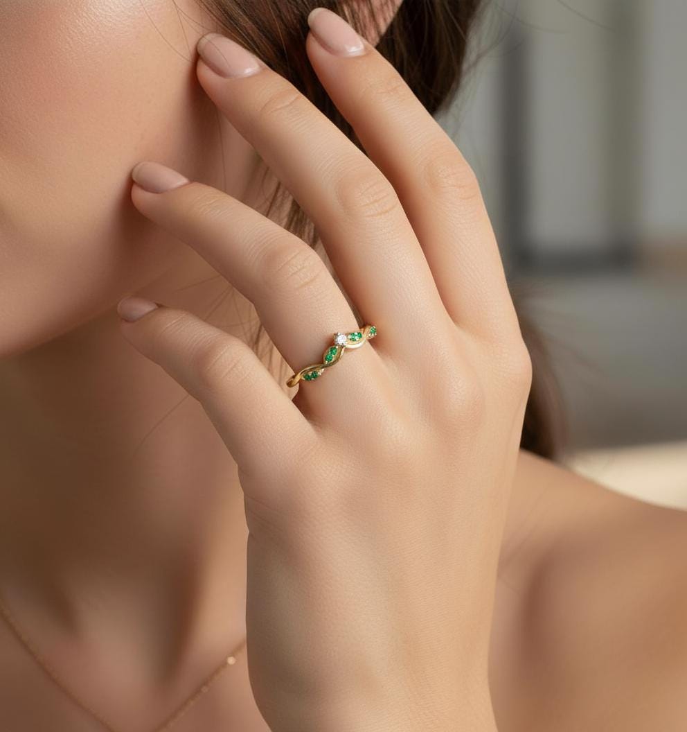 Emerald Curved Wedding Band, Green Gemstone Chevron Stacking Ring, May Birthstone Art Deco Bridal Band, Nature Inspired Ring