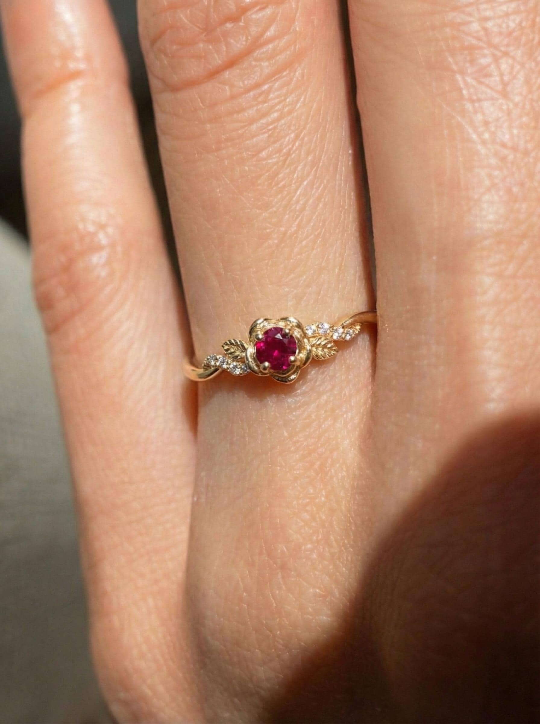 Flower Ruby Engagement Ring, Floral Twist Promise Ring for Women, Nature Inspired Leaf Wedding Ring, July Birthstone