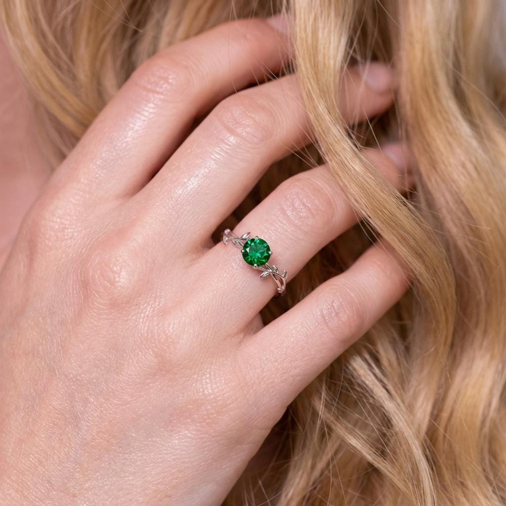 0.8ct Round Emerald Ring, May Birthstone Promise Ring, Nature Inspired Vine Ring, Vintage Stackable Gemstone Ring for Her