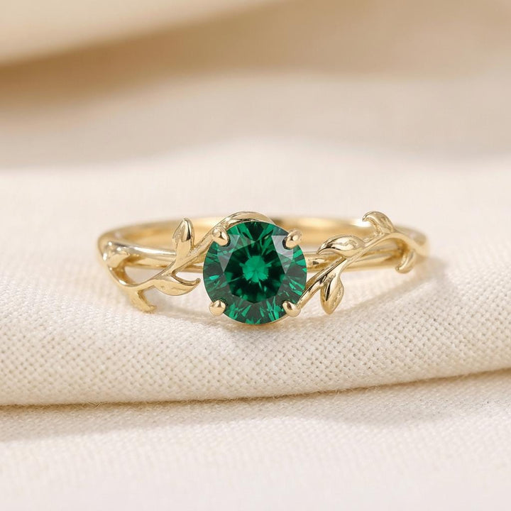 0.8ct Round Emerald Ring, May Birthstone Promise Ring, Nature Inspired Vine Ring, Vintage Stackable Gemstone Ring for Her