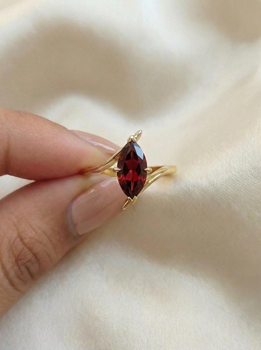 1.5ct Garnet Ring, Marquise Cut Garnet Solitaire, Curved Bypass Band, January Birthstone, 14K Gold Nature Inspired Ring
