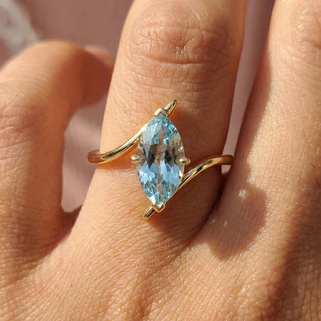 1.5ct Aquamarine Ring, Marquise Cut Aquamarine Solitaire, Curved Bypass Band, March Birthstone, 14K Gold Nature Inspired Ring