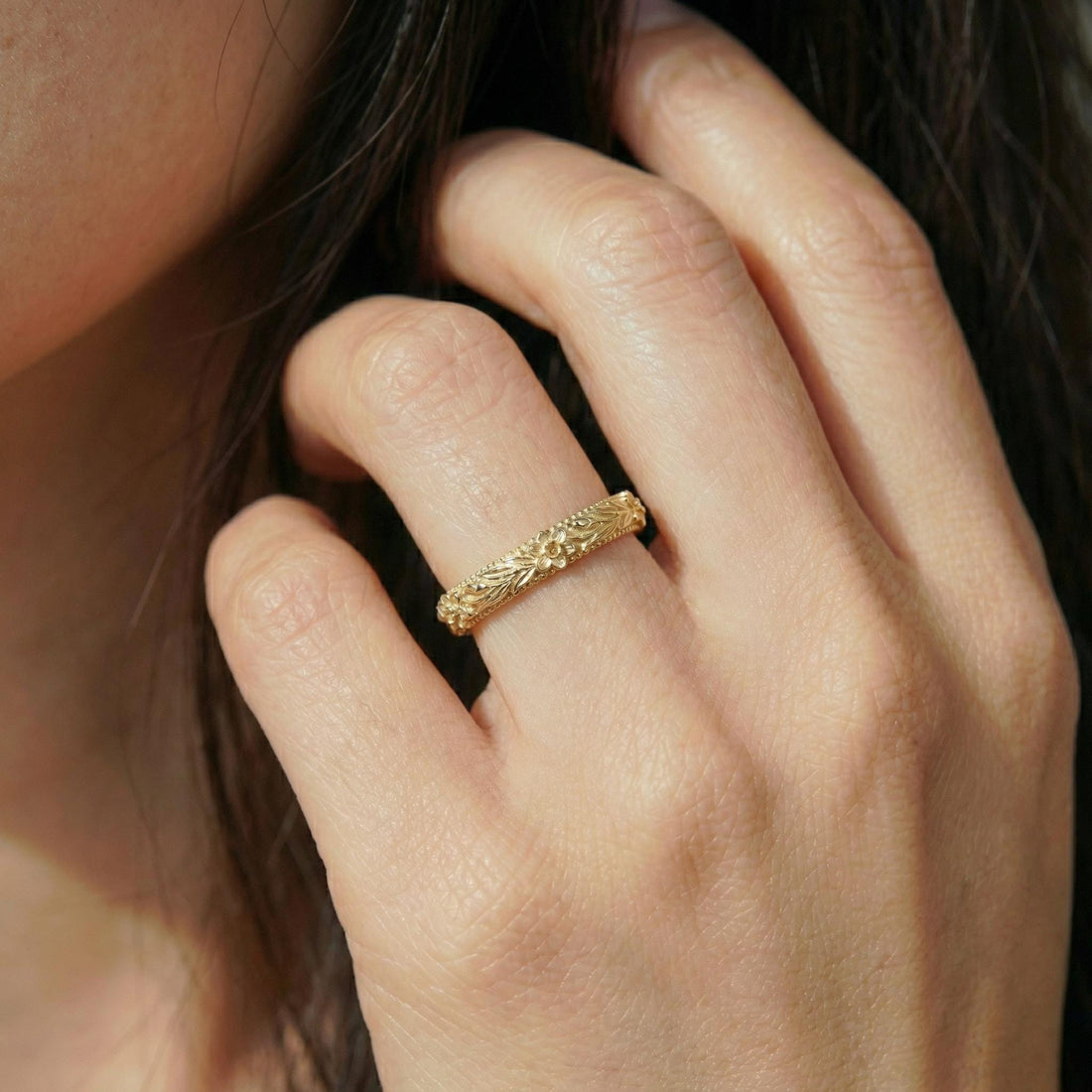 Daffodil Floral Wedding Band, Unique Flower 10K/14K/18K Plain Gold Antique Ring, March Birth Flower Band