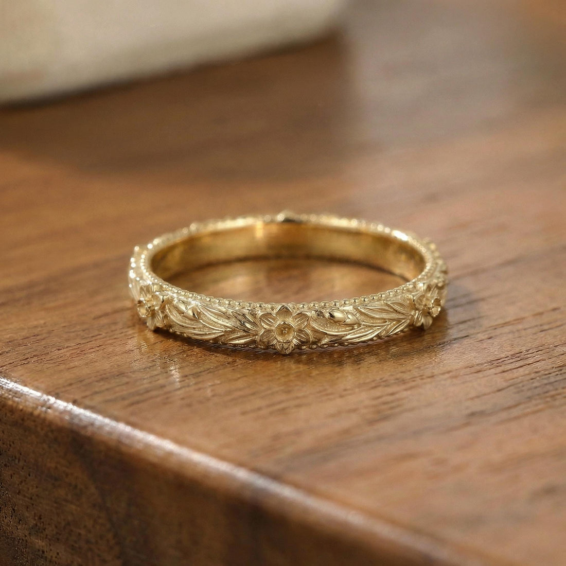 Daffodil Floral Wedding Band, Unique Flower 10K/14K/18K Plain Gold Antique Ring, March Birth Flower Band