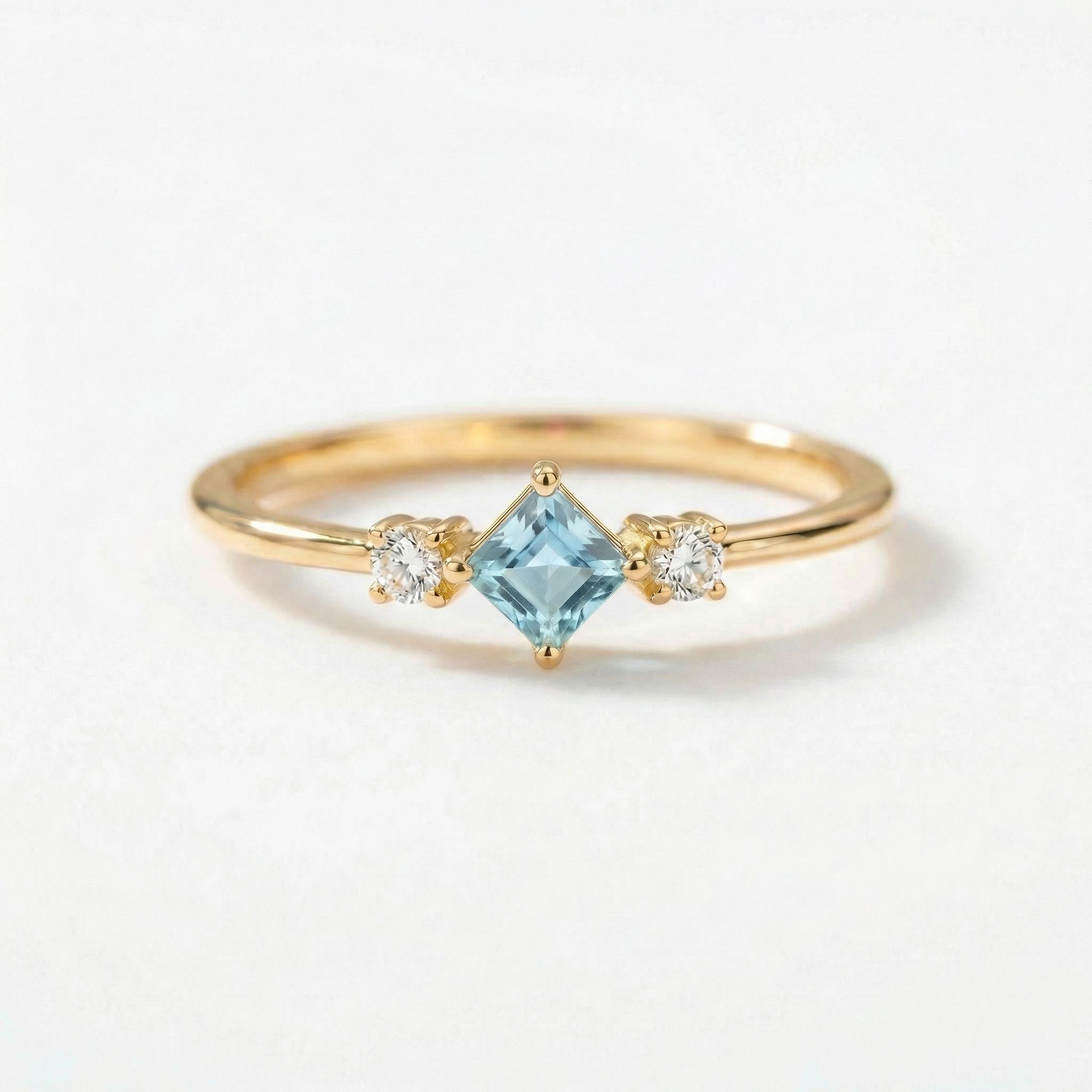 Princess Cut Aquamarine Ring March Birthstone Promise Ring Minimalist Three Stone Engagement Ring Dainty Light Blue Gemstone Jewelry