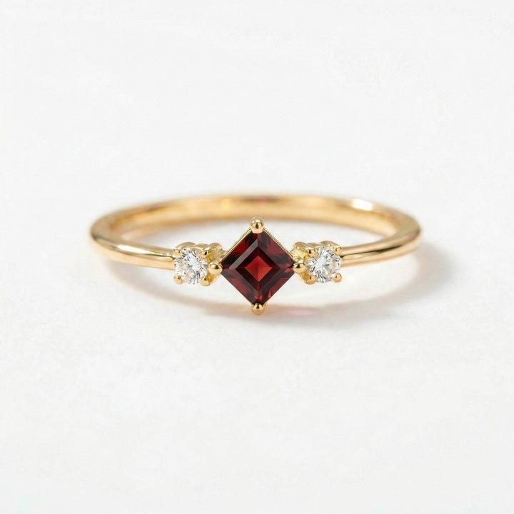 Garnet Promise Ring, January Birthstone Jewelry, Kite Cut Engagement Ring, Minimalist Three Stone Band, Dainty Gold Ring